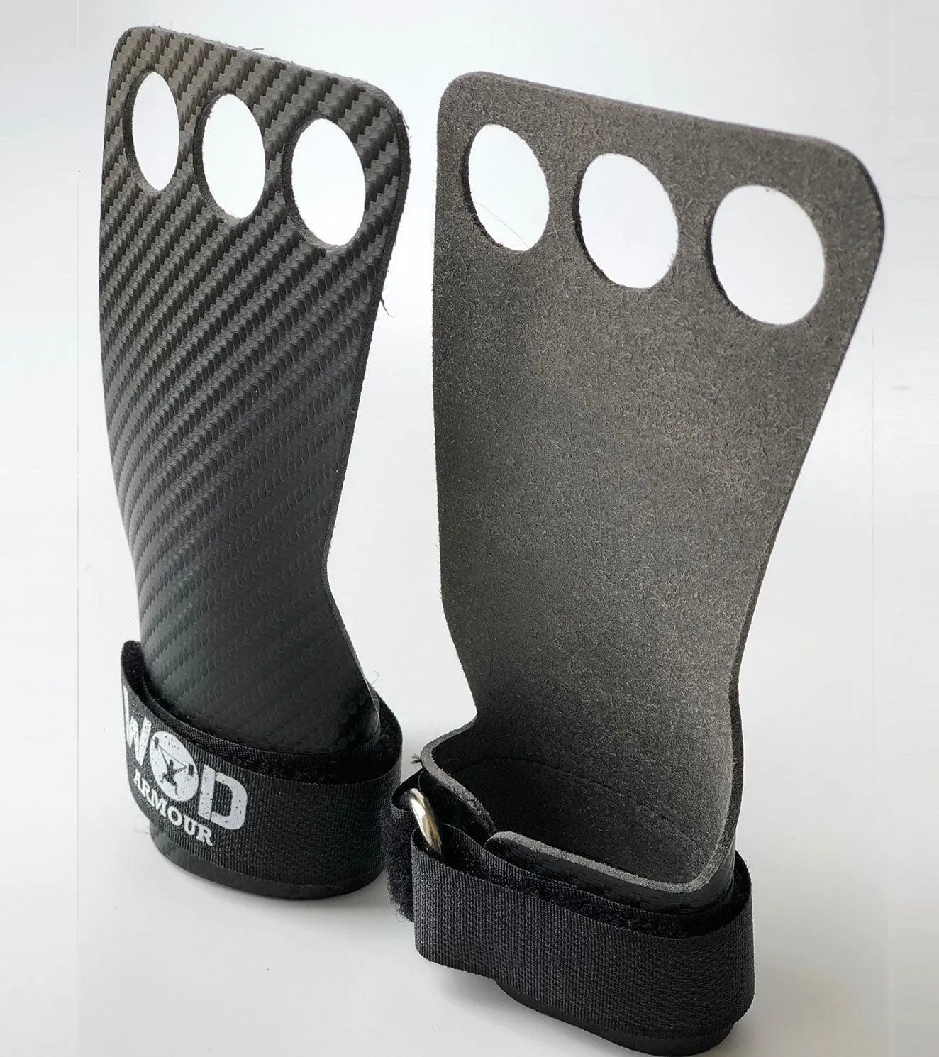 Carbon fibre gymnastic gloves