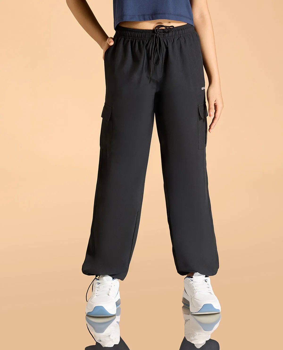 Cotton Crop Top and Mid Rise Solid Lightweight Cargo Pants Set