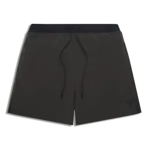 Flow Shorts - Faded Black