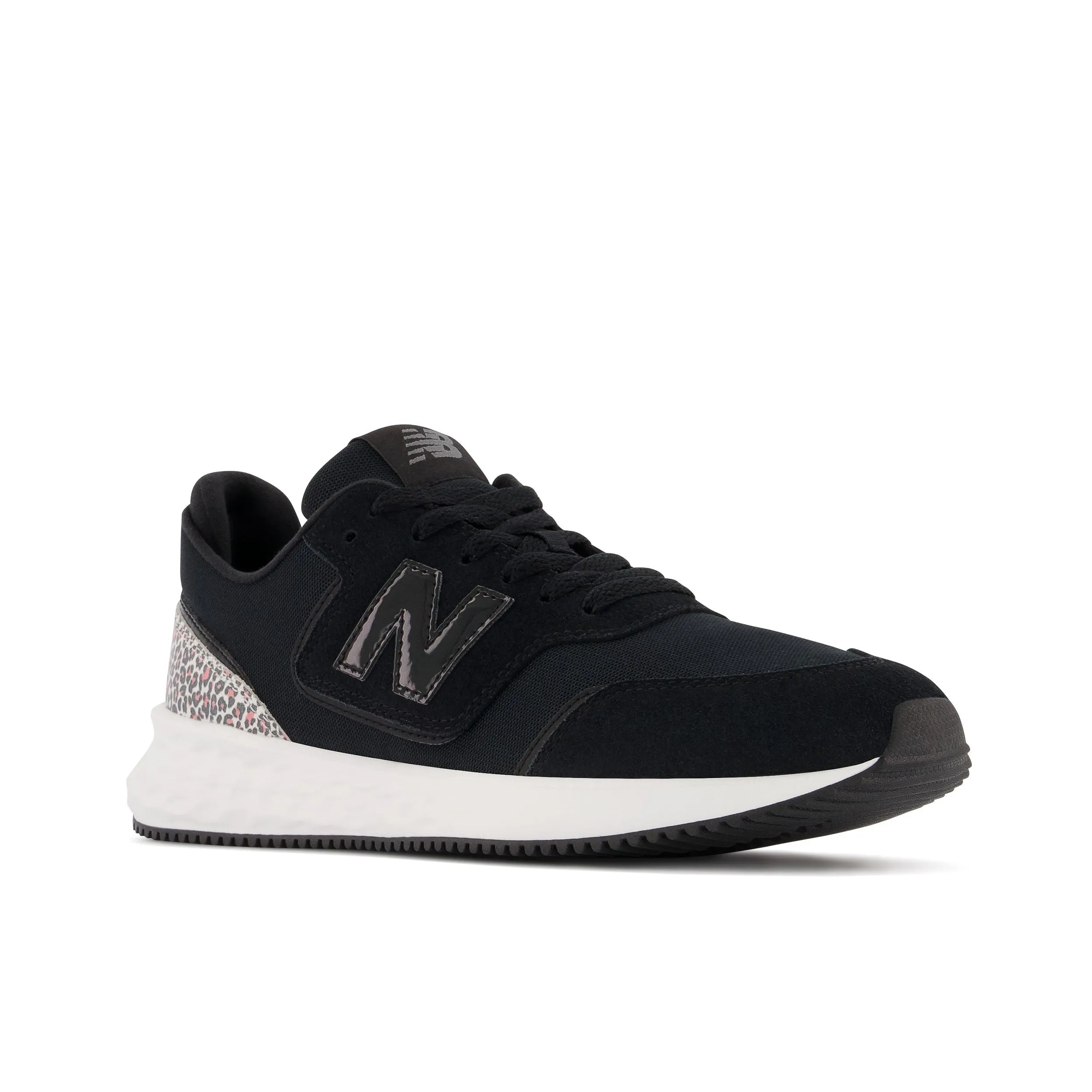 New Balance Womens Fresh Foam X70 Shoe