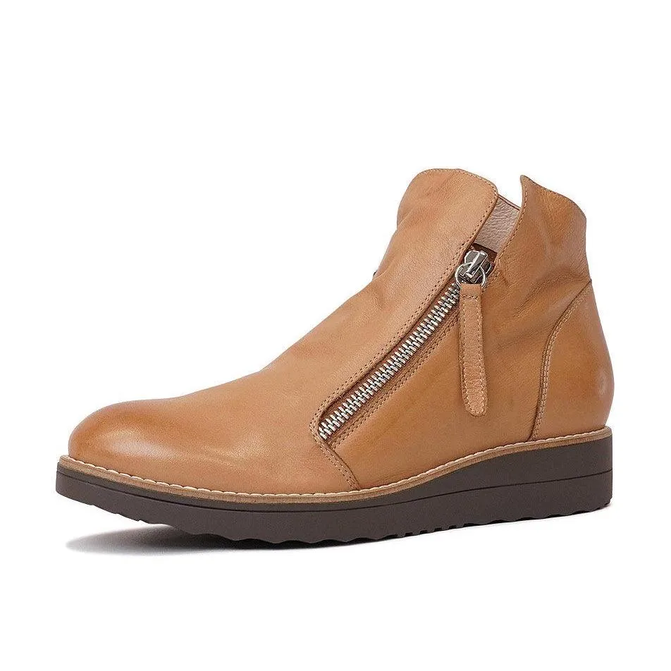 Ohmy Dark Tan/Choc Sole Leather Ankle Boots