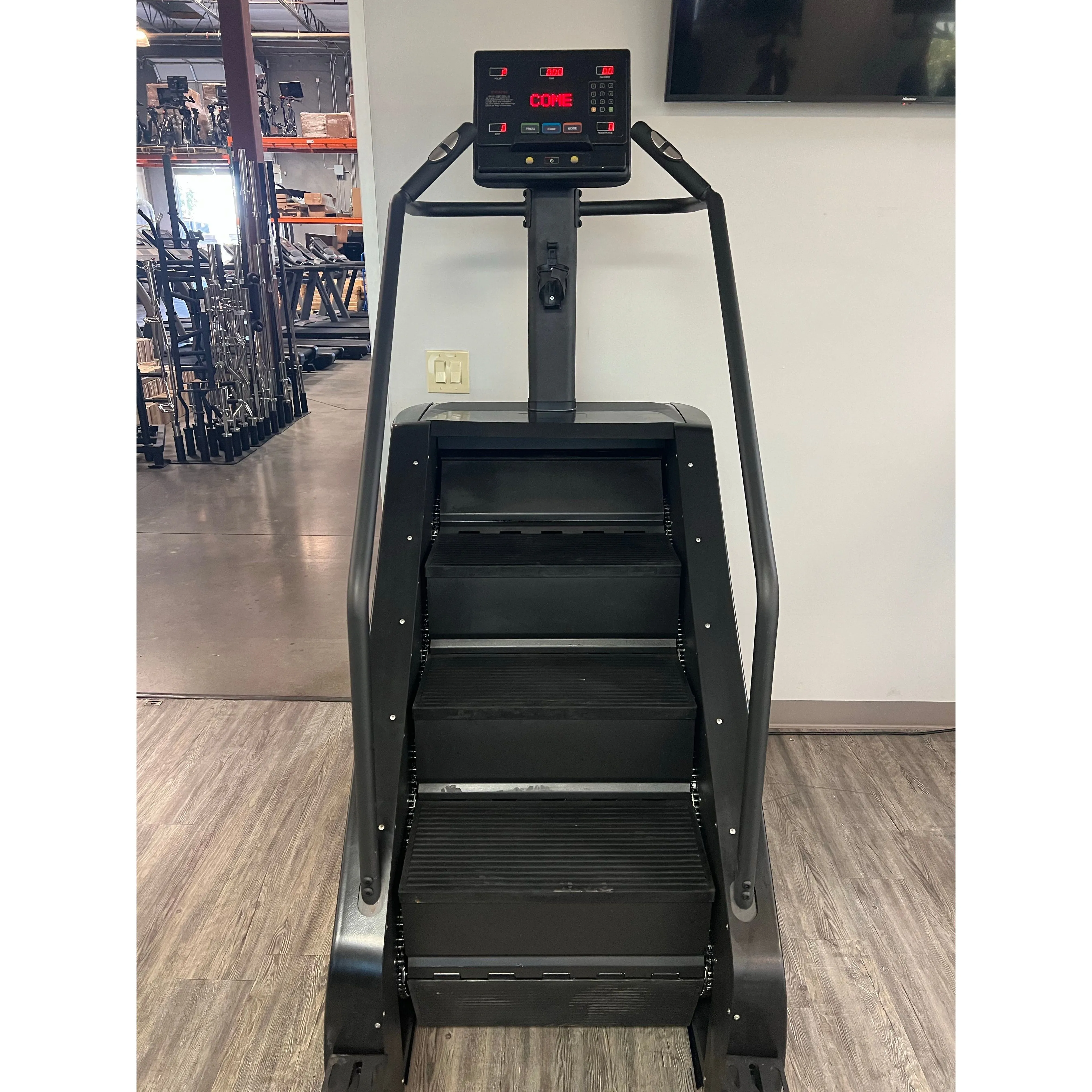 SFE Stepmill Pro (Stairmaster) w/ Revolving Steps and Performance Monitor (NEW)