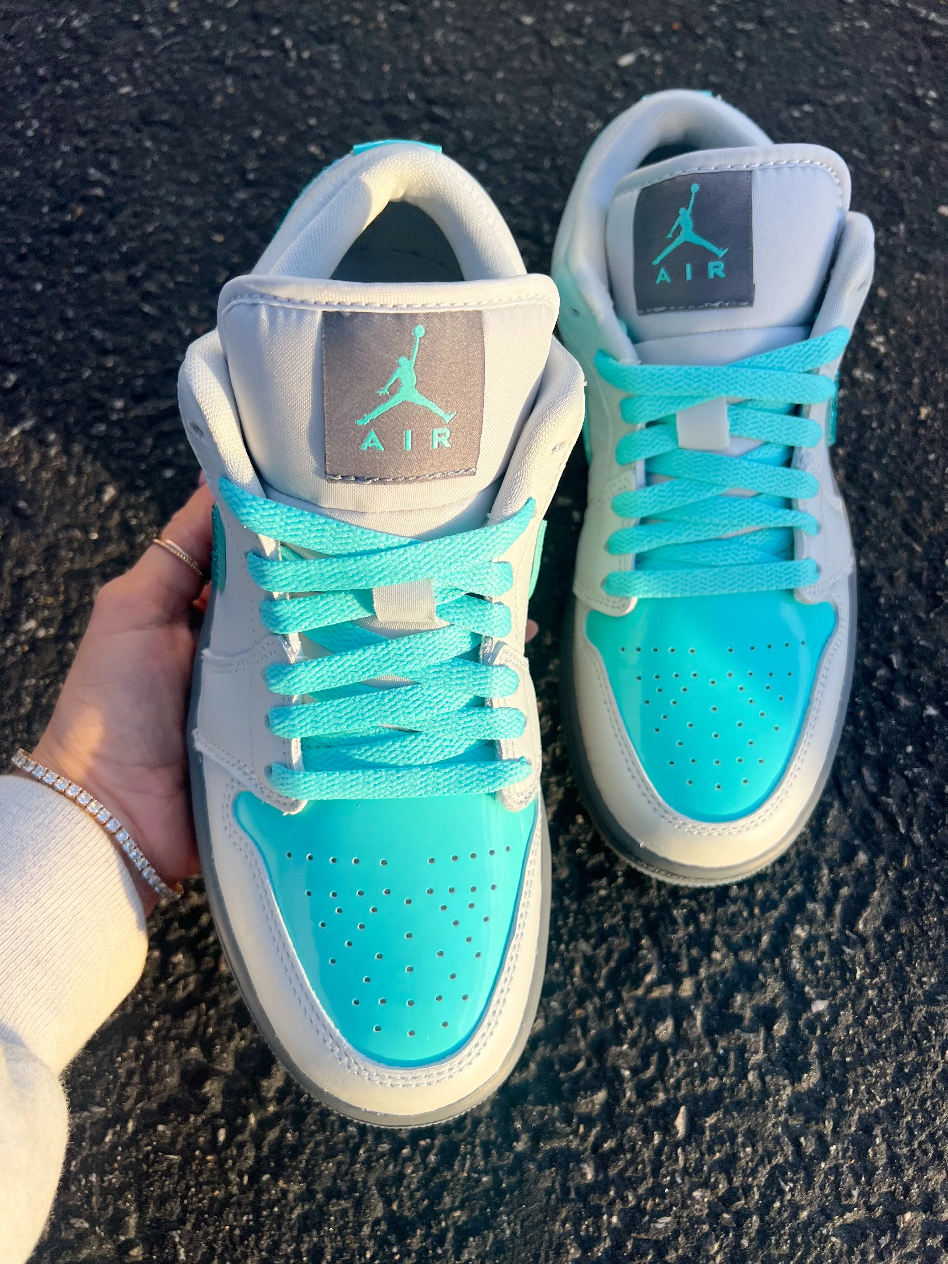 SIZE 7 Aqua Polaroid Swarovski Women’s Air Jordan Retro 1 Low Shoes