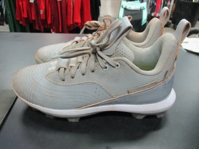 Used Under Armour Number 3 Nova Harper size 3Y Cleats