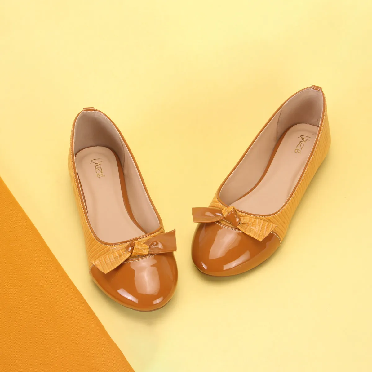 Womens "TIXIN" Flat Slide In Bow Detailing Pumps